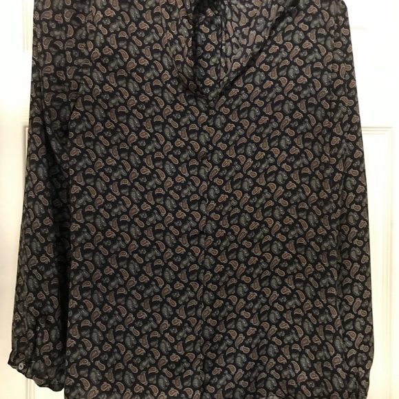 Zara Keyhole Blouse - Picture 4 of 6
